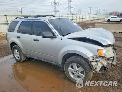Czwarte zdjęcie samochodu z boku: 2011 FORD ESCAPE XLT VIN:1FMCU0D71BKB01771 - miniatura