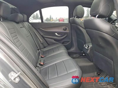 Zdjęcie 10 z 11 samochodu: 2018 MERCEDES-BENZ E 300 4MATIC VIN:WDDZF4KB2JA371898 - miniatura