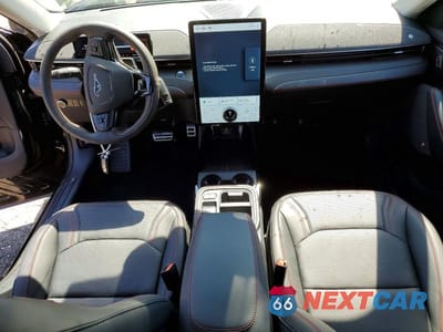 Zdjęcie 8 z 13 samochodu: 2025 FORD MUSTANG MACH-E PREMIUM VIN:3FMTK3SU7SMA12036 - miniatura