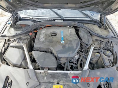 Zdjęcie 11 z 12 samochodu: 2019 BMW 530E VIN:WBAJA9C59KB392932 - miniatura