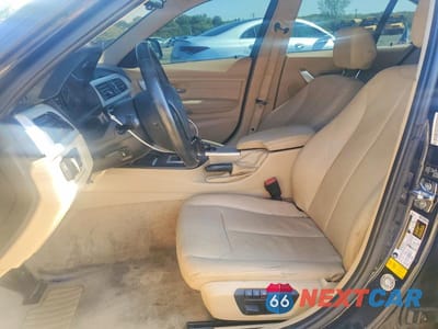 Zdjęcie 7 z 12 samochodu: 2012 BMW 328 I VIN:WBA3A5C56CF342341 - miniatura