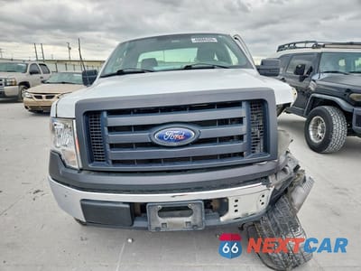 Piąte zdjęcie samochodu w środku: 2010 FORD F150 VIN:1FTMF1CW2AKE78657 - miniatura