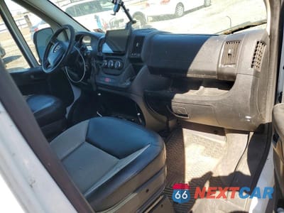 Zdjęcie 8 z 12 samochodu: 2017 RAM PROMASTER 2500 2500 HIGH VIN:3C6TRVDG4HE515133 - miniatura