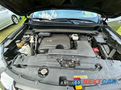 Zdjęcie 7 z 14 samochodu: 2018 NISSAN PATHFINDER SV VIN:5N1DR2MN9JC645704 - miniatura
