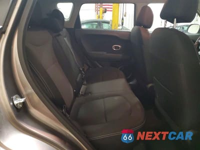 Zdjęcie 10 z 11 samochodu: 2017 KIA SOUL + VIN:KNDJP3A56H7496162 - miniatura