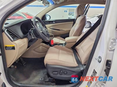 Zdjęcie 7 z 13 samochodu: 2016 HYUNDAI TUCSON SPORT VIN:KM8J33A23GU189349 - miniatura