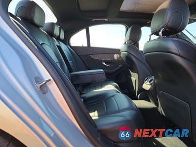 Zdjęcie 10 z 12 samochodu: 2021 MERCEDES-BENZ C 300 4MATIC VIN:W1KWF8EB9MR632973 - miniatura