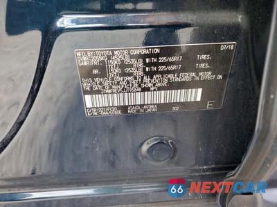 Zdjęcie 14 z 14 samochodu: 2018 TOYOTA RAV4 XLE VIN:JTMWFREV5JJ195848 - miniatura
