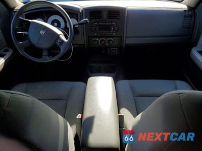 Zdjęcie 8 z 12 samochodu: 2007 DODGE DAKOTA QUAD VIN:1D7HW28K87S263425 - miniatura
