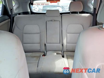 Zdjęcie 10 z 13 samochodu: 2018 HYUNDAI TUCSON SEL VIN:KM8J33A45JU630469 - miniatura