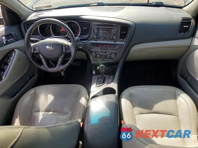 Zdjęcie 8 z 12 samochodu: 2013 KIA OPTIMA EX VIN:5XXGN4A72DG253974 - miniatura