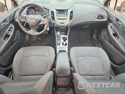 Zdjęcie 15 z 24 samochodu: 2018 CHEVROLET CRUZE LS VIN:1G1BC5SMXJ7120984 - miniatura