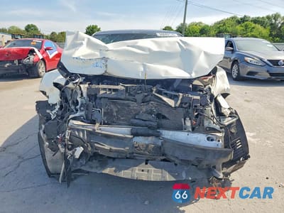 Piąte zdjęcie samochodu w środku: 2019 NISSAN MAXIMA 3.5 SR VIN:1N4AA6AV2KC382229 - miniatura