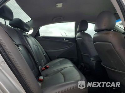 Zdjęcie 10 z 12 samochodu: 2011 HYUN SONATA VIN:5NPEB4ACXBH111127 - miniatura
