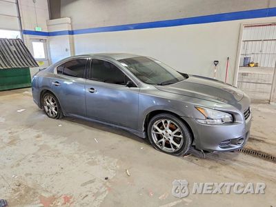 Czwarte zdjęcie samochodu z boku: 2014 NISSAN MAXIMA VIN:1N4AA5APXEC469375 - miniatura