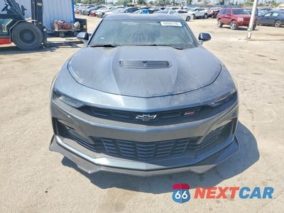 Piąte zdjęcie samochodu w środku: 2023 CHEVROLET CAMARO LT1 VIN:1G1FF1R71P0128572 - miniatura