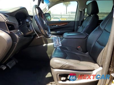 Zdjęcie 7 z 13 samochodu: 2018 CADILLAC ESCALADE ESV VIN:1GYS4GKJ7JR159097 - miniatura