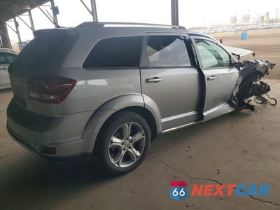 Trzecie zdjęcie samochodu z tyłu: 2017 DODGE JOURNEY CROSSROAD VIN:3C4PDCGG6HT613486 - miniatura