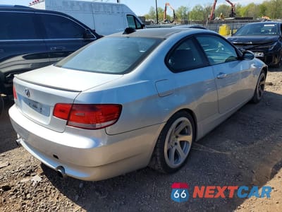 Trzecie zdjęcie samochodu z tyłu: 2008 BMW 335XI VIN:WBAWC73528E062299 - miniatura