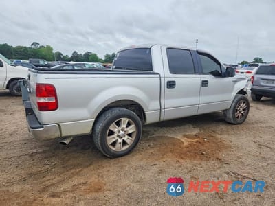 Trzecie zdjęcie samochodu z tyłu: 2006 FORD F150 SUPERCREW VIN:1FTRW12W86FA74124 - miniatura