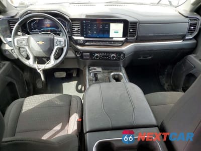 Zdjęcie 8 z 13 samochodu: 2025 CHEVROLET SILVERADO K1500 LT VIN:1GCUKDED4SZ208931 - miniatura