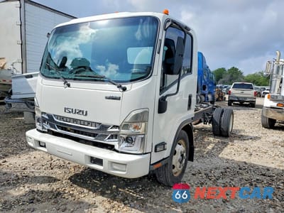 2023 ISUZU NPR HD TRUCK CAB AND CHASSIS 54DC4W1D4PS207216 - główne zdjęcie licytacji z USA - miniatura