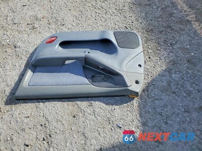 Zdjęcie 12 z 13 samochodu: 2004 HYUNDAI ELANTRA GLS VIN:KMHDN46D84U788458 - miniatura