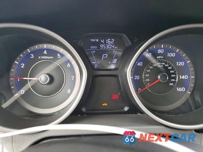 Zdjęcie 9 z 12 samochodu: 2011 HYUNDAI ELANTRA LIMITED VIN:KMHDH4AE4BU152351 - miniatura