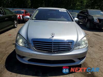 Piąte zdjęcie samochodu w środku: 2007 MERCEDES-BENZ S 550 VIN:WDDNG71X27A115912 - miniatura