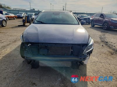 Piąte zdjęcie samochodu w środku: 2017 VOLVO V60 PLATINUM VIN:YV140MSM4H1359442 - miniatura