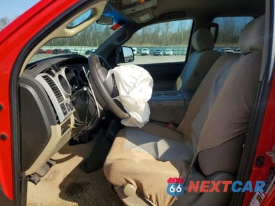 Zdjęcie 7 z 12 samochodu: 2008 TOYOTA TUNDRA GRADE VIN:5TFBT54158X013278 - miniatura