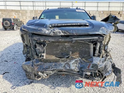Piąte zdjęcie samochodu w środku: 2022 CHEVROLET SILVERADO K2500 HEAVY DUTY LTZ VIN:1GC4YPE77NF360086 - miniatura