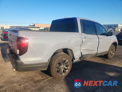 Trzecie zdjęcie samochodu z tyłu: 2025 HONDA RIDGELINE SPORT VIN:5FPYK3F1XSB024316 - miniatura