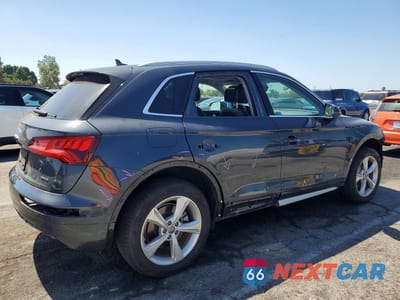 Trzecie zdjęcie samochodu z tyłu: 2020 AUDI Q5 PREMIUM VIN:WA1ANAFY2L2045999 - miniatura