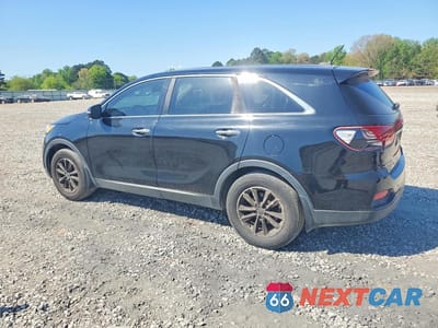 Drugie zdjęcie samochodu z przodu: 2019 KIA SORENTO LX V6 VIN:5XYPG4A53KG494265 - miniatura