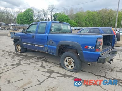 Drugie zdjęcie samochodu z przodu: 2003 CHEVROLET SILVERADO K1500 VIN:2GCEK19TX31352465 - miniatura