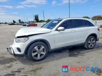 2020 MERCEDES-BENZ GLC 300 WDC0G8DB5LF696257 - główne zdjęcie licytacji z USA - miniatura