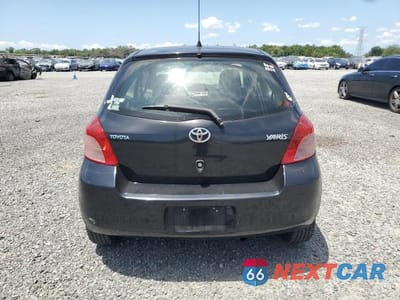 Zdjęcie 6 z 12 samochodu: 2007 TOYOTA YARIS BASE VIN:JTDJT903275138551 - miniatura