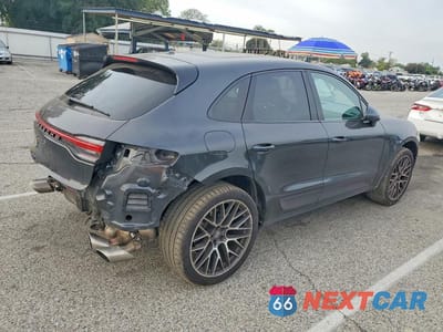 Trzecie zdjęcie samochodu z tyłu: 2021 PORSCHE MACAN S VIN:WP1AB2A57MLB35953 - miniatura