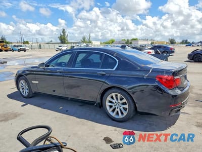 Drugie zdjęcie samochodu z przodu: 2015 BMW 740 LI VIN:WBAYE4C55FD946919 - miniatura