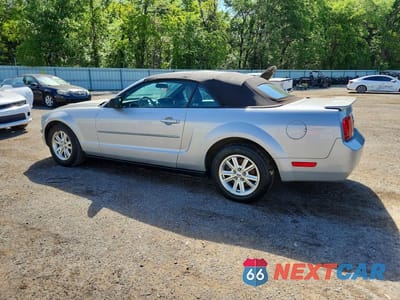 Drugie zdjęcie samochodu z przodu: 2007 FORD MUSTANG VIN:1ZVFT84N975252197 - miniatura