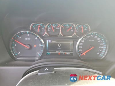 Zdjęcie 9 z 12 samochodu: 2019 CHEVROLET TAHOE C1500 LS VIN:1GNSCAKC0KR305968 - miniatura