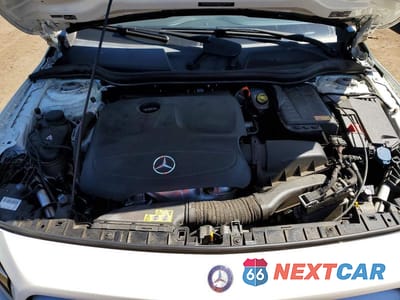 Zdjęcie 11 z 12 samochodu: 2015 MERCEDES-BENZ GLA 250 4MATIC VIN:WDCTG4GB5FJ184243 - miniatura