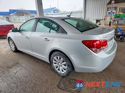 Drugie zdjęcie samochodu z przodu: 2011 CHEVROLET CRUZE LS VIN:1G1PC5SHXB7238558 - miniatura