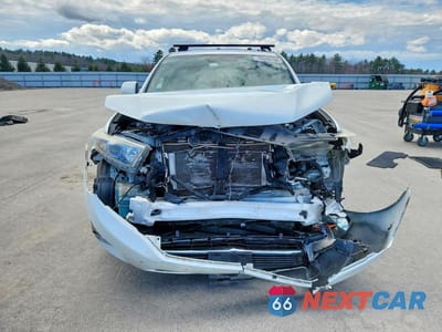 Piąte zdjęcie samochodu w środku: 2011 TOYOTA HIGHLANDER HYBRID VIN:JTEBC3EH3B2001713 - miniatura