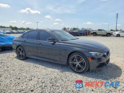 Czwarte zdjęcie samochodu z boku: 2018 BMW 340 I VIN:WBA8B3G59JNU36671 - miniatura