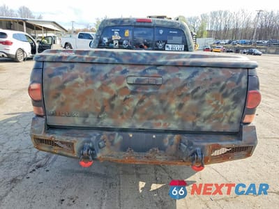 Zdjęcie 6 z 12 samochodu: 2013 TOYOTA TACOMA BASE VIN:5TFNX4CN5DX018555 - miniatura