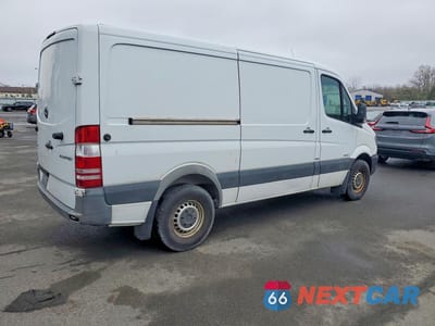 Trzecie zdjęcie samochodu z tyłu: 2015 MERCEDES-BENZ SPRINTER 2500 VIN:WD3PE7CC9F5967016 - miniatura