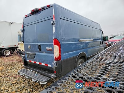 Trzecie zdjęcie samochodu z tyłu: 2021 RAM PROMASTER 3500 DELIVERY VAN VIN:3C6MRVJG9ME571460 - miniatura