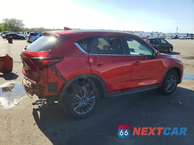 Trzecie zdjęcie samochodu z tyłu: 2021 MAZDA CX-5 TOURING VIN:JM3KFACM1M0369345 - miniatura